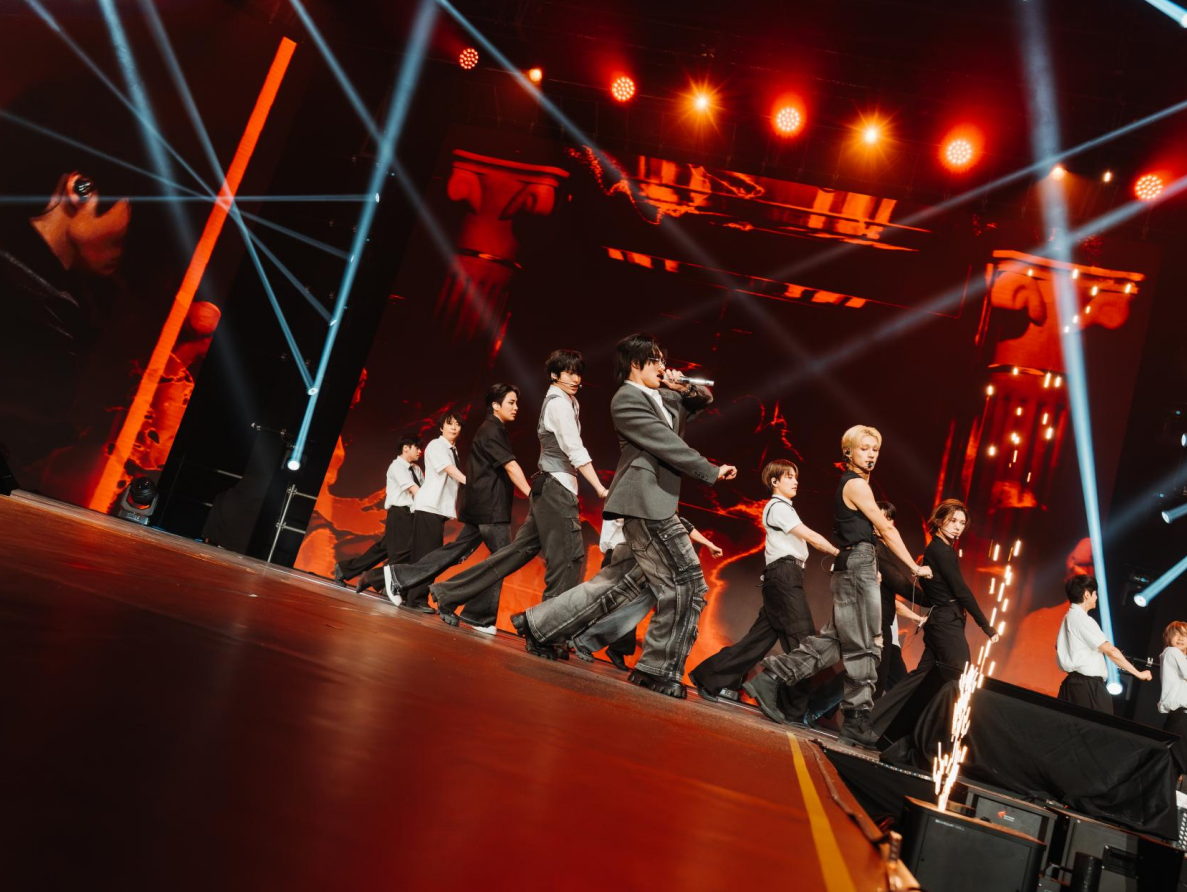 CRAVITY 用马来语告白、ATEEZ 电力十足!《KPOP MASTERZ 2025》吉隆坡站粉丝尖叫破表! 2 Screenshot 2025 06 04 193032