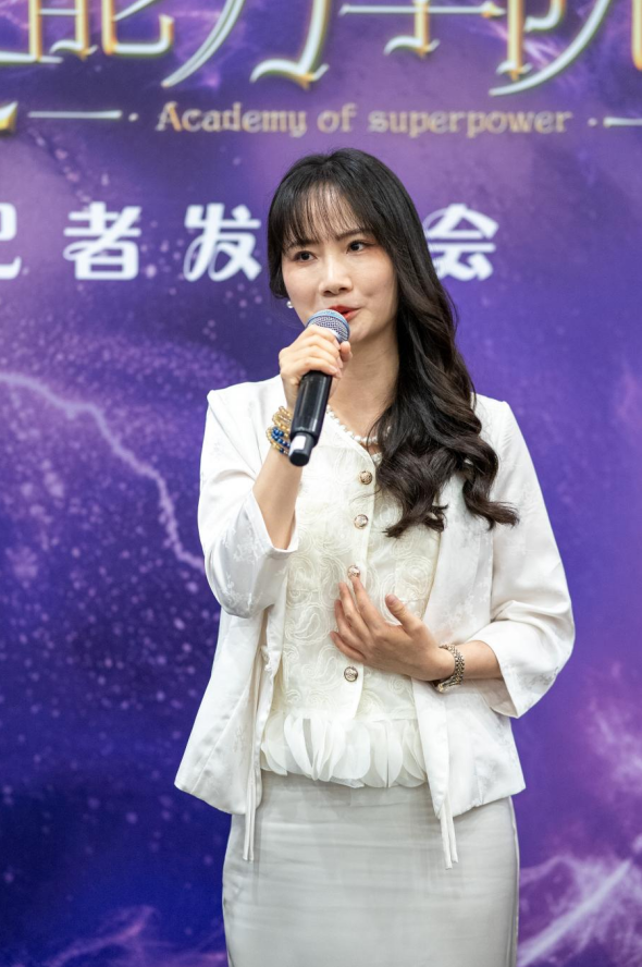 梁思浩升级担任TVB《超能力学院》校长!亲揭拍摄怪事:在怡保古堡拍摄时“进入另一个空间” 5 Screenshot 2025 06 06 192107