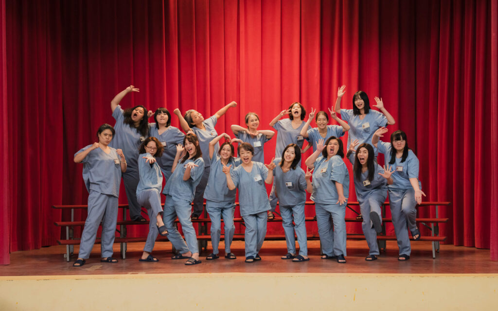 《阳光女子合唱团》1月15日全马上映 导演林孝谦认定女主陈意涵无可取代:“没有人可以演得比她好” 12 《陽光女子合唱團》每個演員又跳又唱根本全能