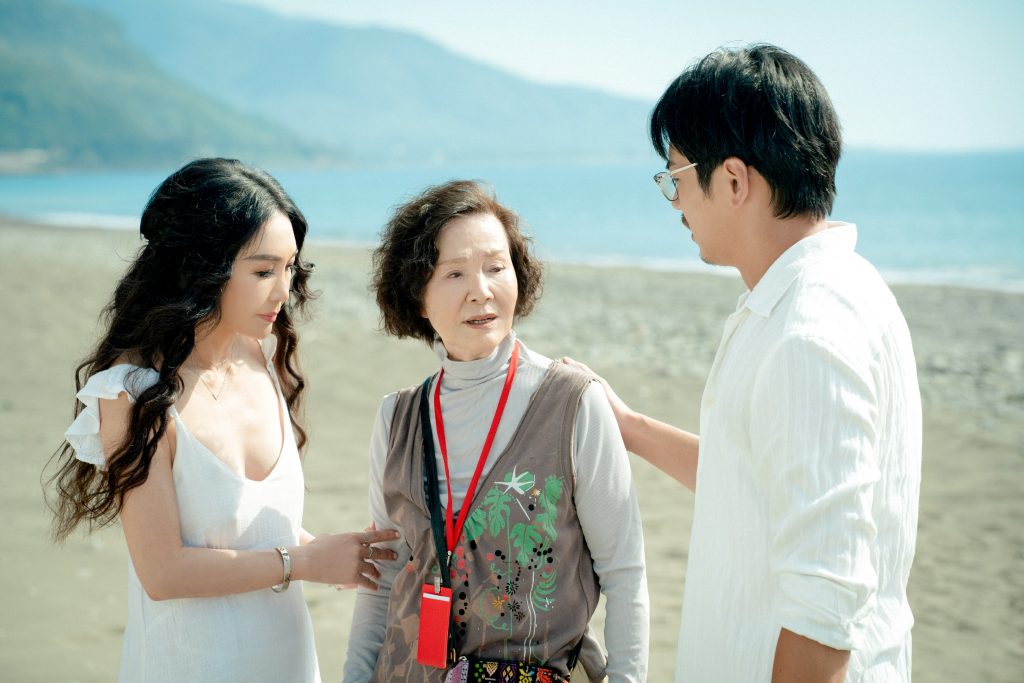 美魔女温碧霞搭型男禾浩辰 《谎岛美人鱼》浪漫姐弟恋7.10全马限定上映 5 劇照2