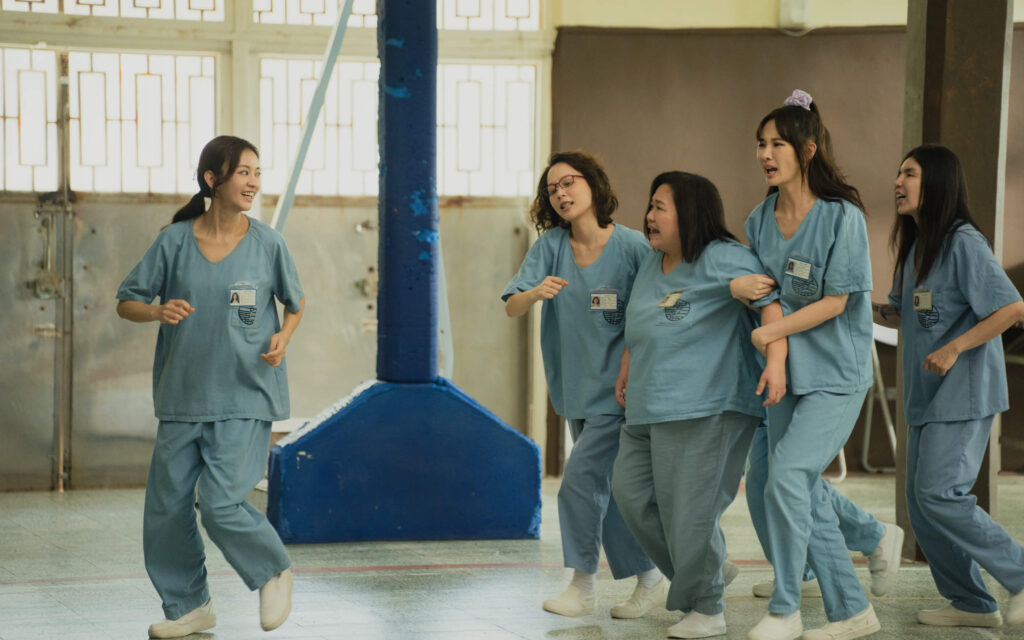 《阳光女子合唱团》1月15日全马上映 导演林孝谦认定女主陈意涵无可取代:“没有人可以演得比她好” 13 本身就有舞蹈底子的陳意涵很怕跳太好露餡