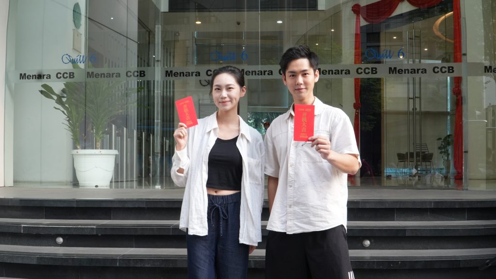 芒果传媒携手Astro打造精品短剧 中国演员于非凡、陈思羽主演《珠宝女王》开机 2 陈思羽、于非凡